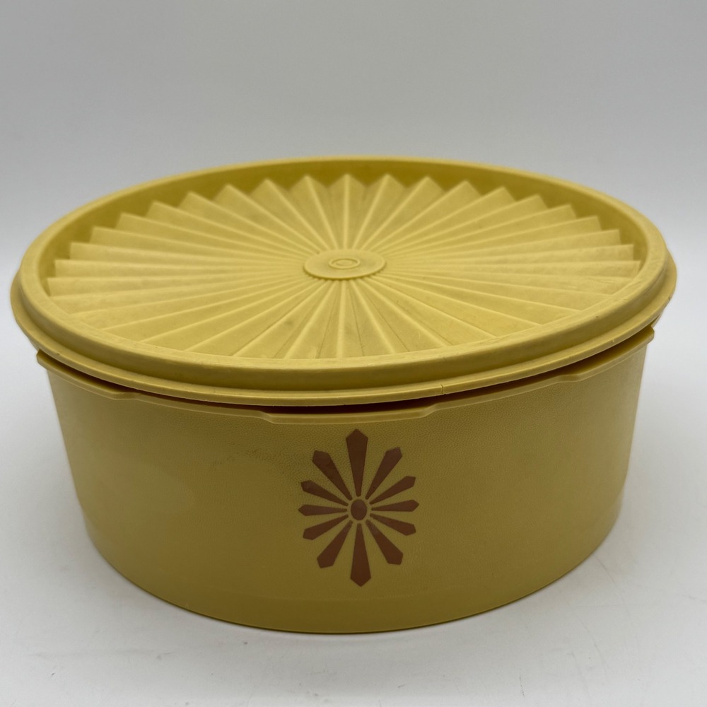 Vintage 70s Tupperware Harvest Gold Servalier Bowl 1204 Sunburst Lid Graphic